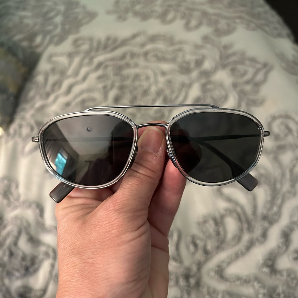 NIB Burberry Silver Aviator Sunglasses